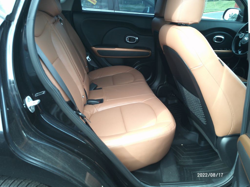 2016 Kia Soul Image 17
