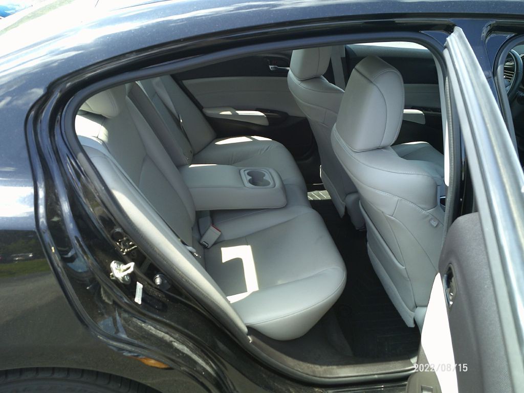 2016 Acura ILX Image 13