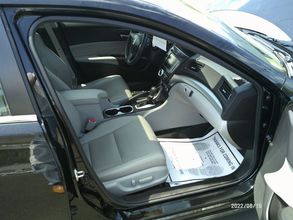 2016 Acura ILX Image 14
