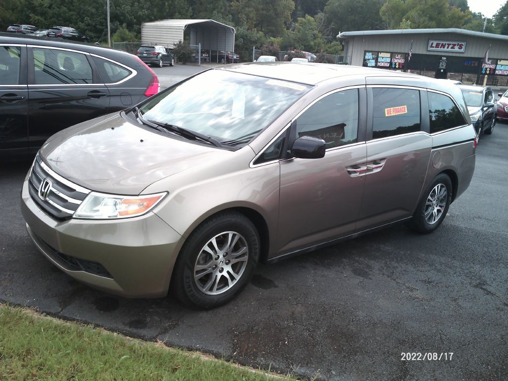 2012 Honda Odyssey Image 1