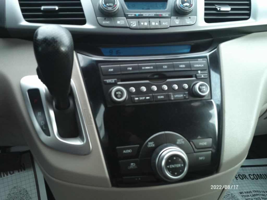 2012 Honda Odyssey Image 7