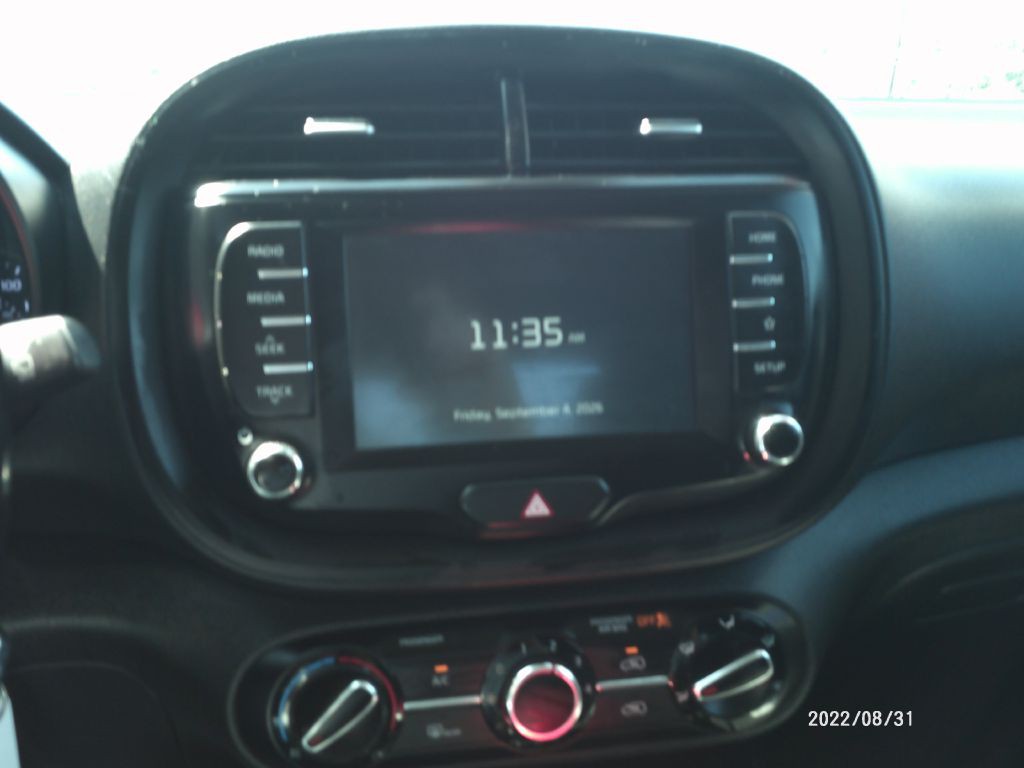 2021 Kia Soul Image 16