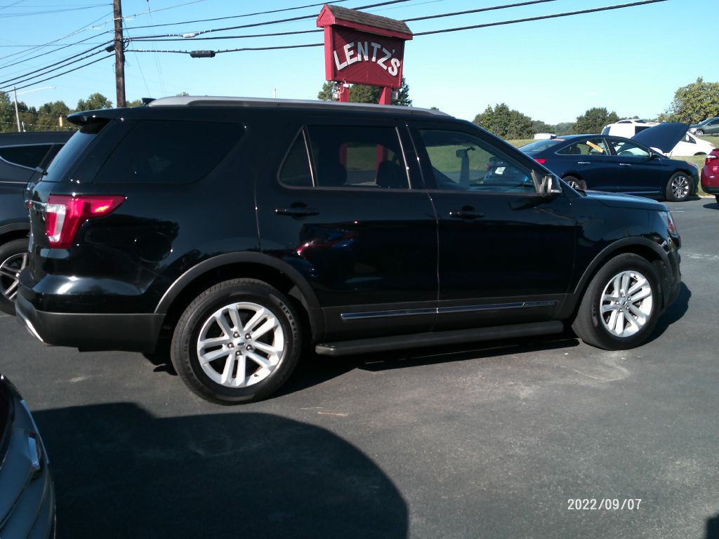 2017 Ford Explorer Image 3