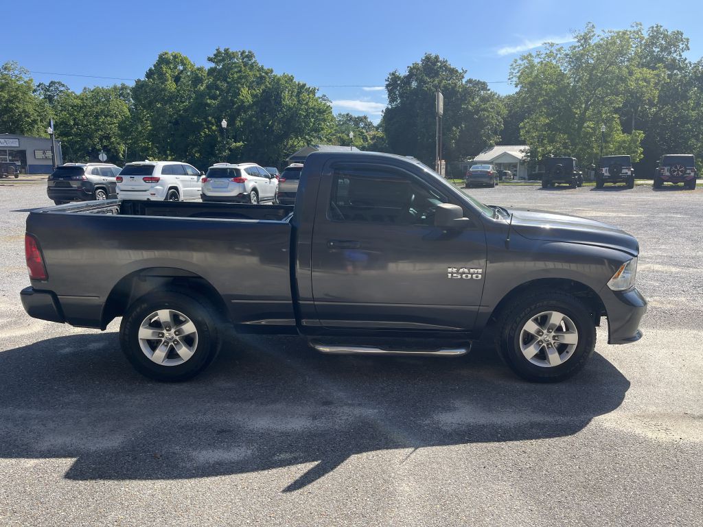 2017 RAM 1500 Image 3