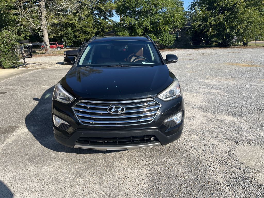 2014 Hyundai Santa Fe Image 2