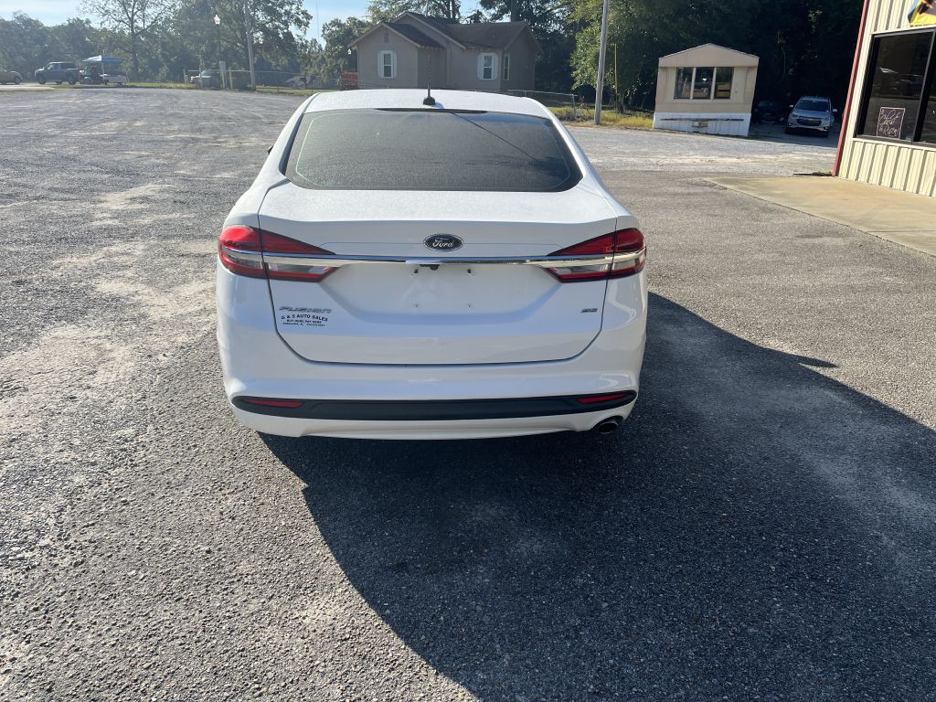 2017 Ford Fusion Image 4