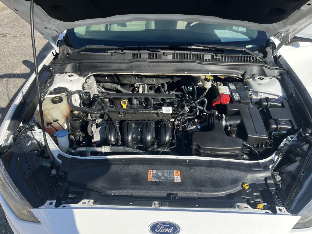 2017 Ford Fusion Image 10