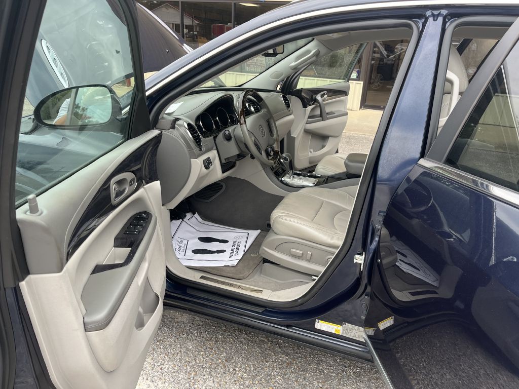 2015 Buick Enclave Image 10