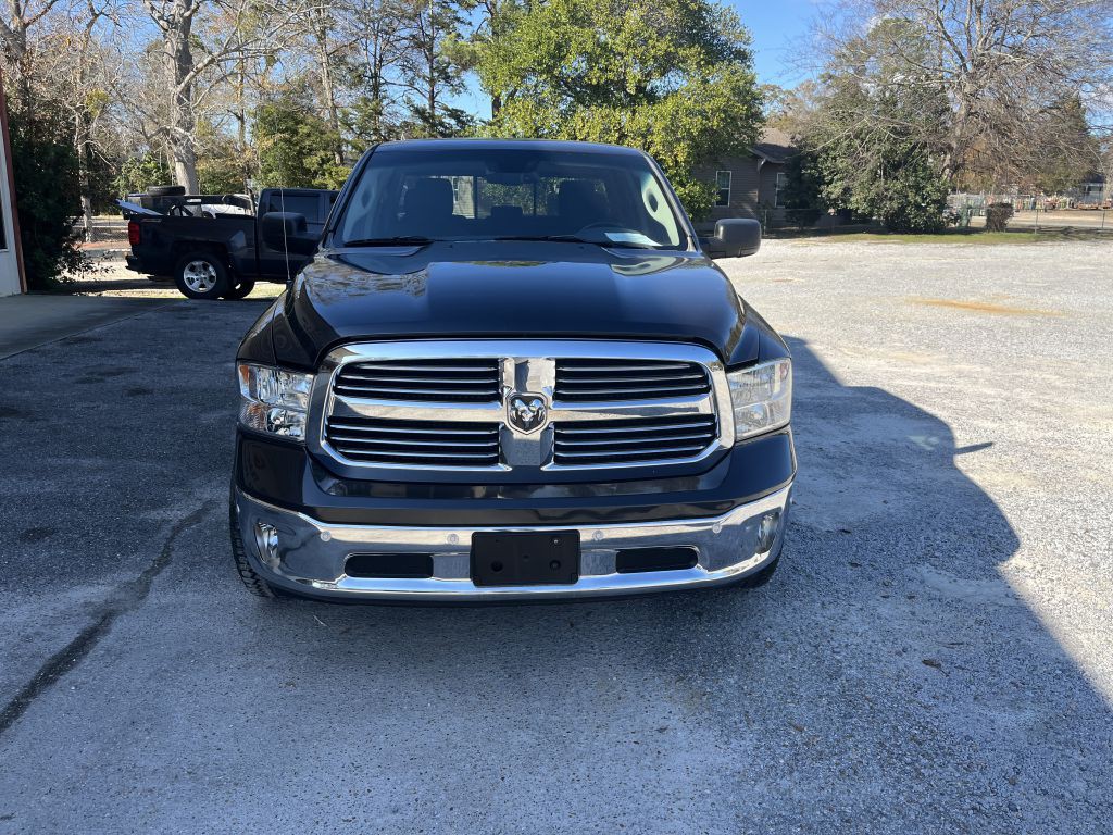 2017 RAM 1500 Image 2