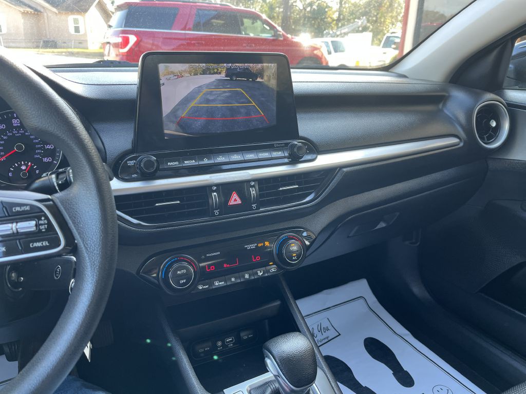 2019 Kia Forte Image 12