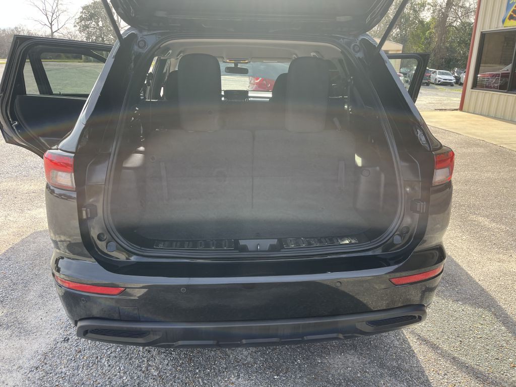 2024 Mitsubishi Outlander Image 10