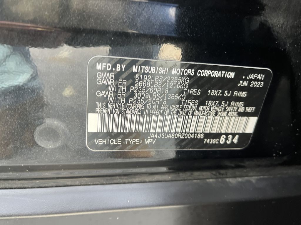 2024 Mitsubishi Outlander Image 14