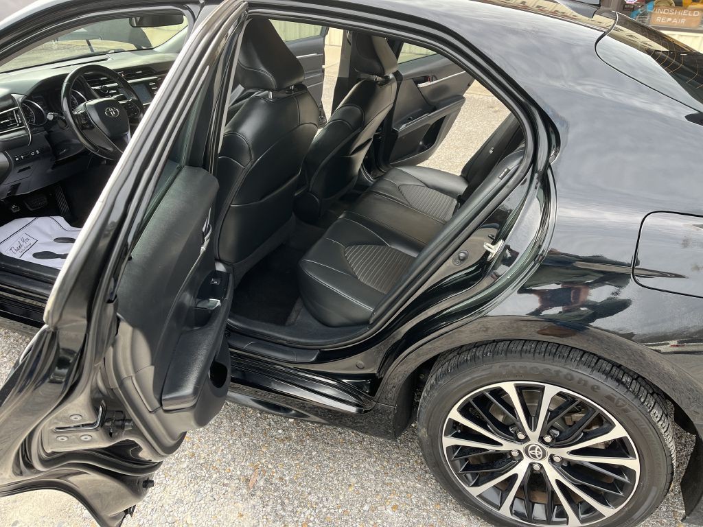 2020 Toyota Camry Image 7