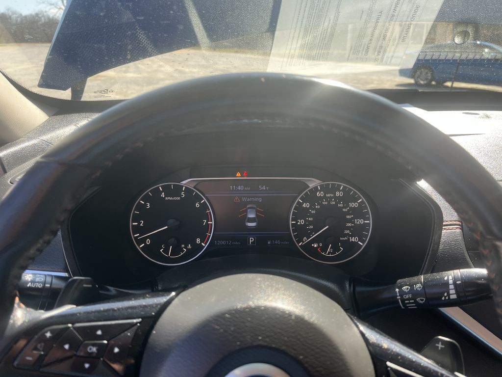 2019 Nissan Altima Image 10