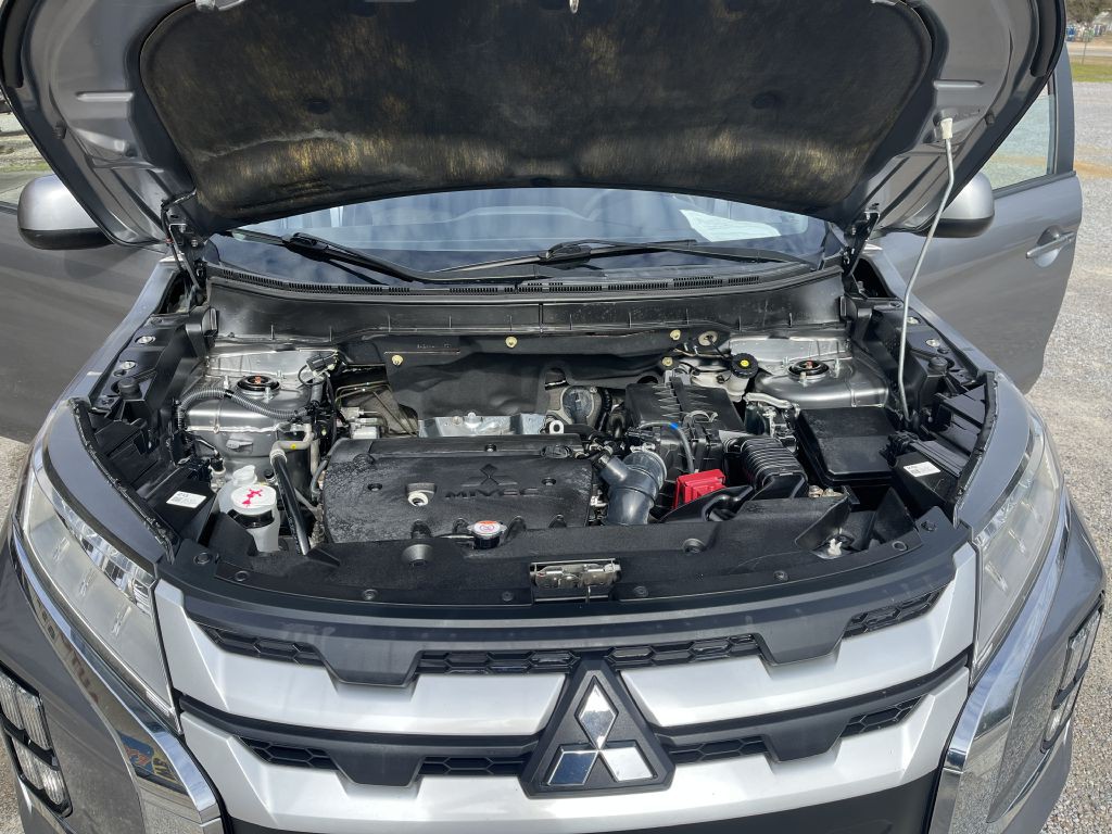 2021 Mitsubishi Outlander Image 12