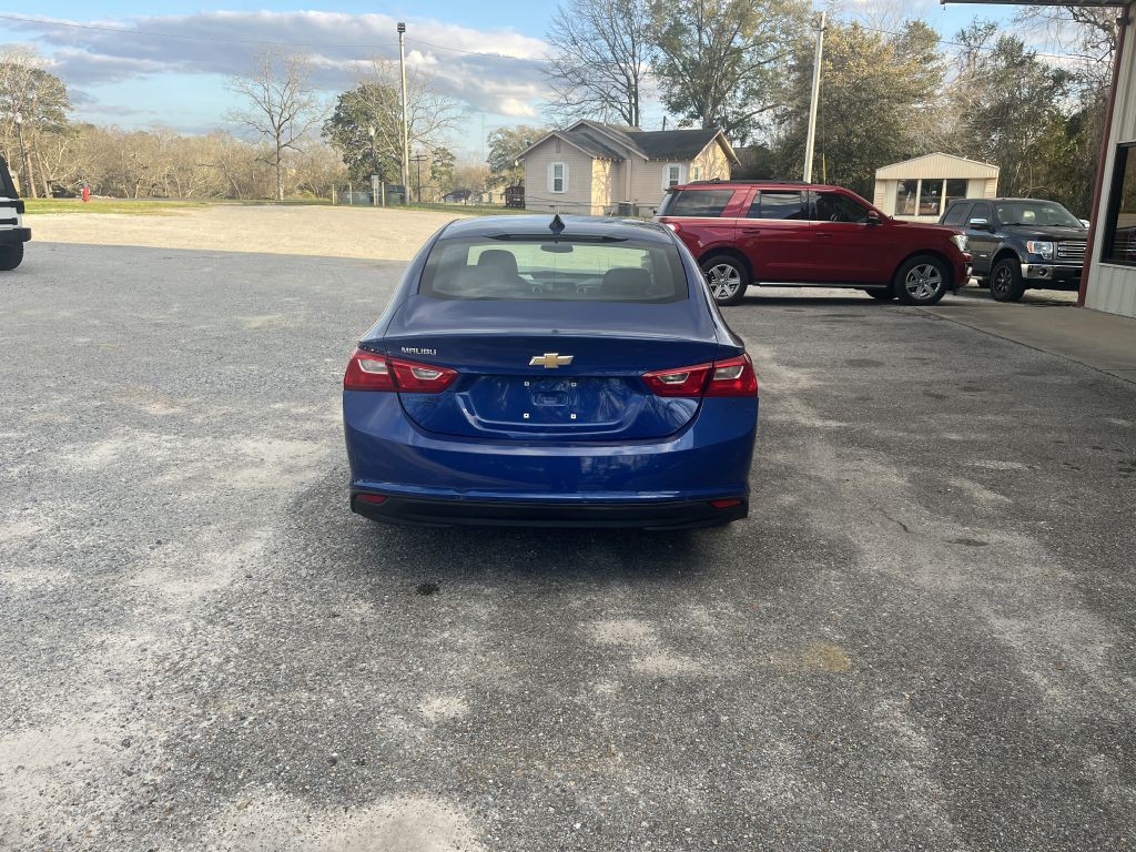 2023 Chevrolet Malibu Image 4