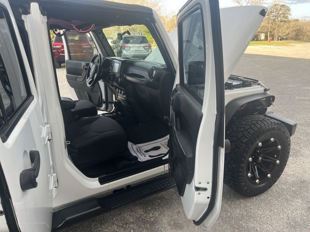 2015 Jeep Wrangler Unlimited Image 5