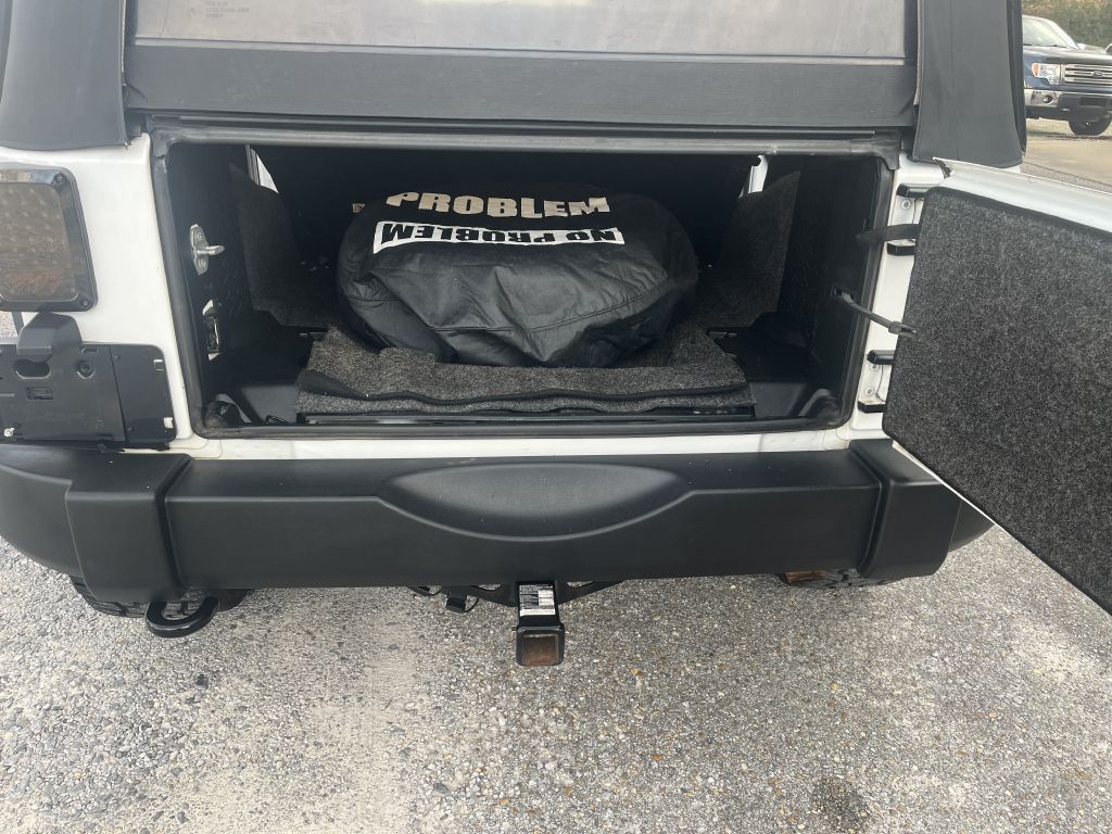 2015 Jeep Wrangler Unlimited Image 9