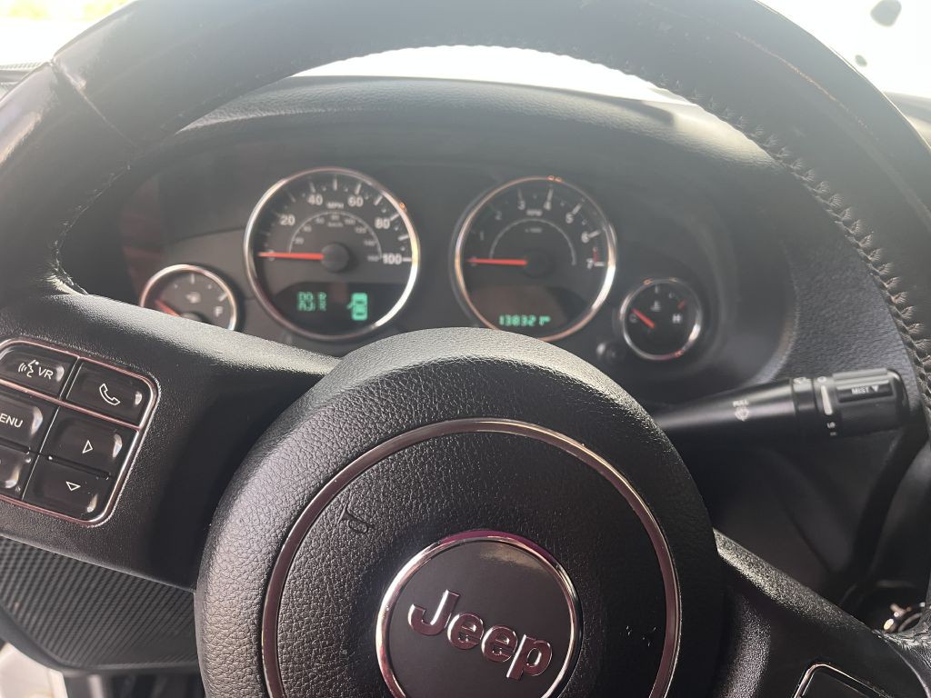 2015 Jeep Wrangler Unlimited Image 11