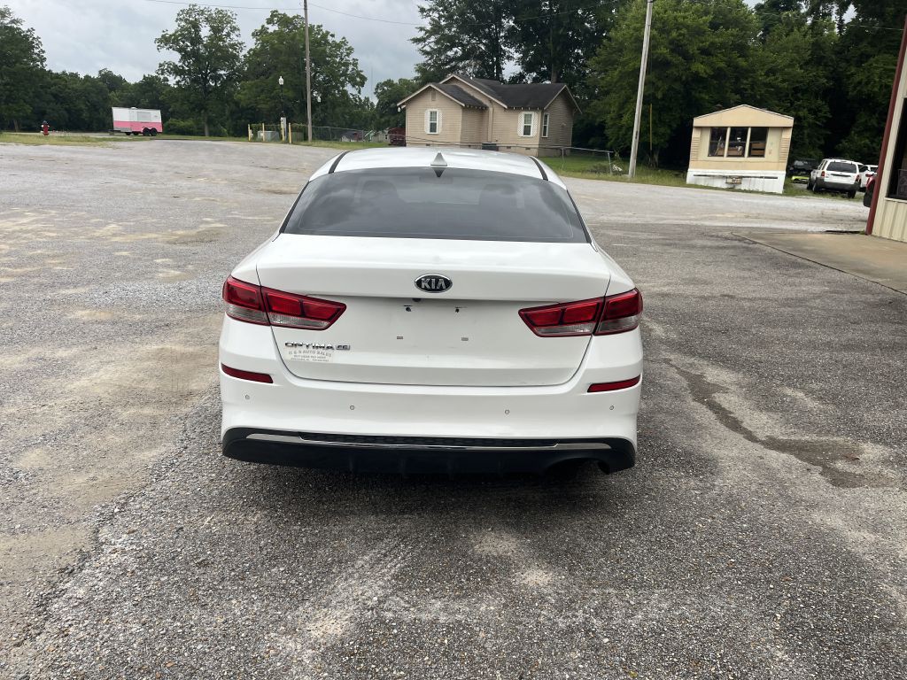 2020 Kia Optima Image 4