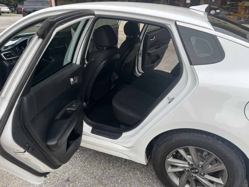 2020 Kia Optima Image 7