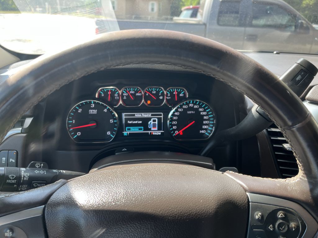 2016 Chevrolet Tahoe Image 13