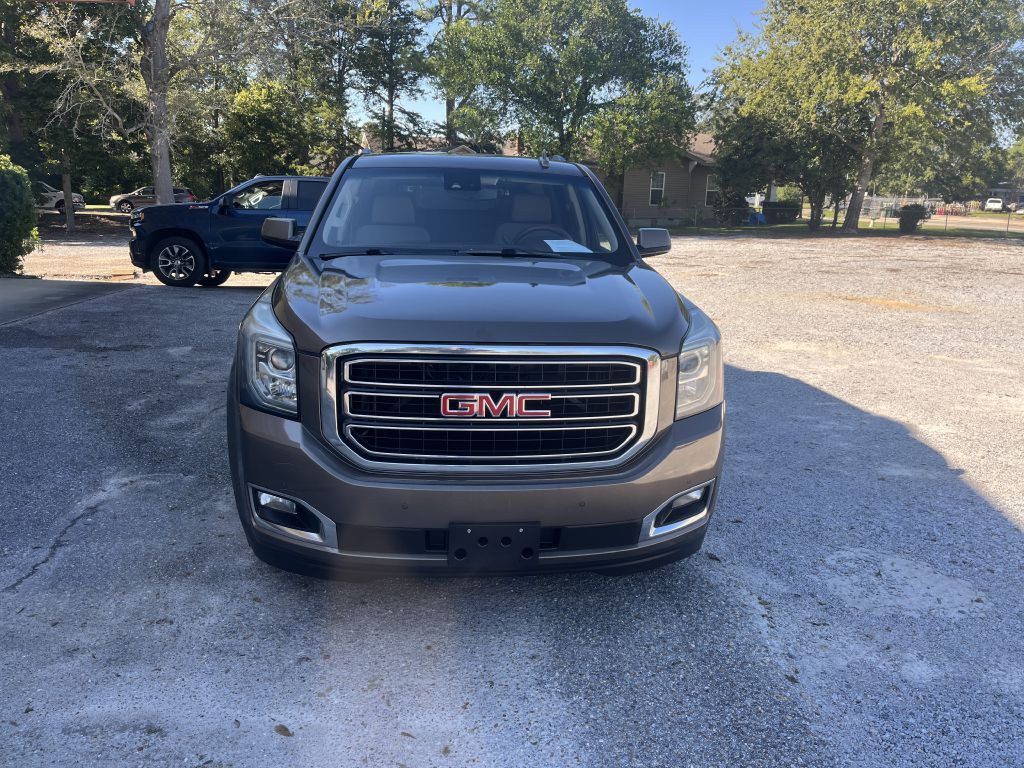 2016 GMC Yukon Image 2