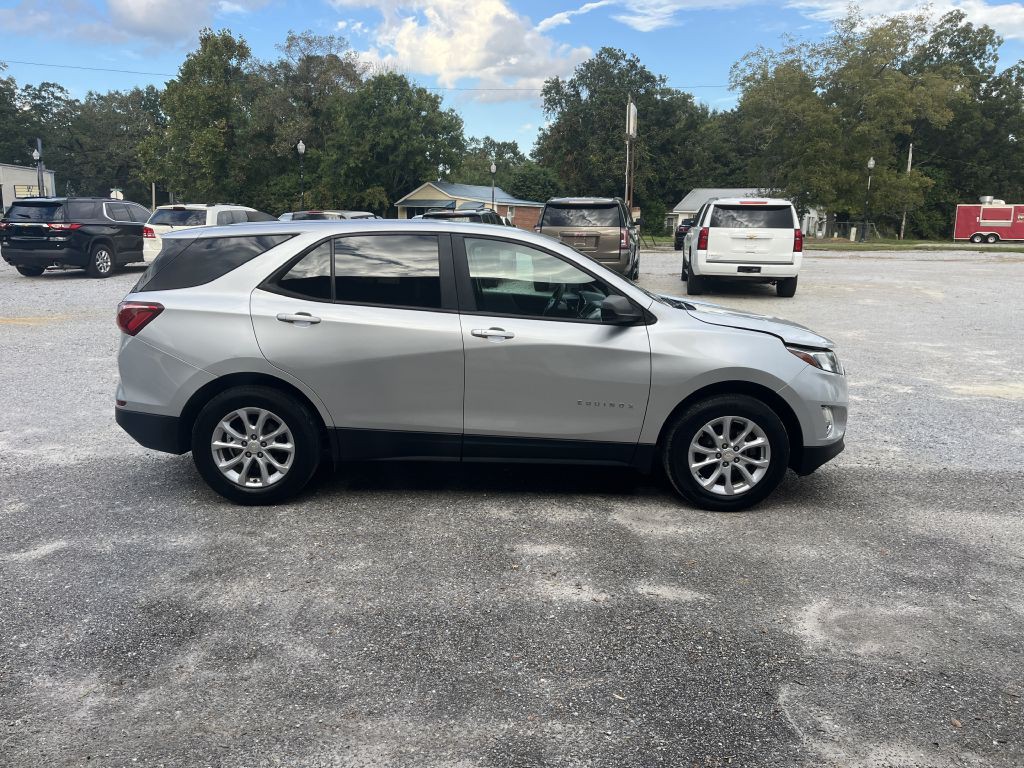 2021 Chevrolet Equinox Image 3