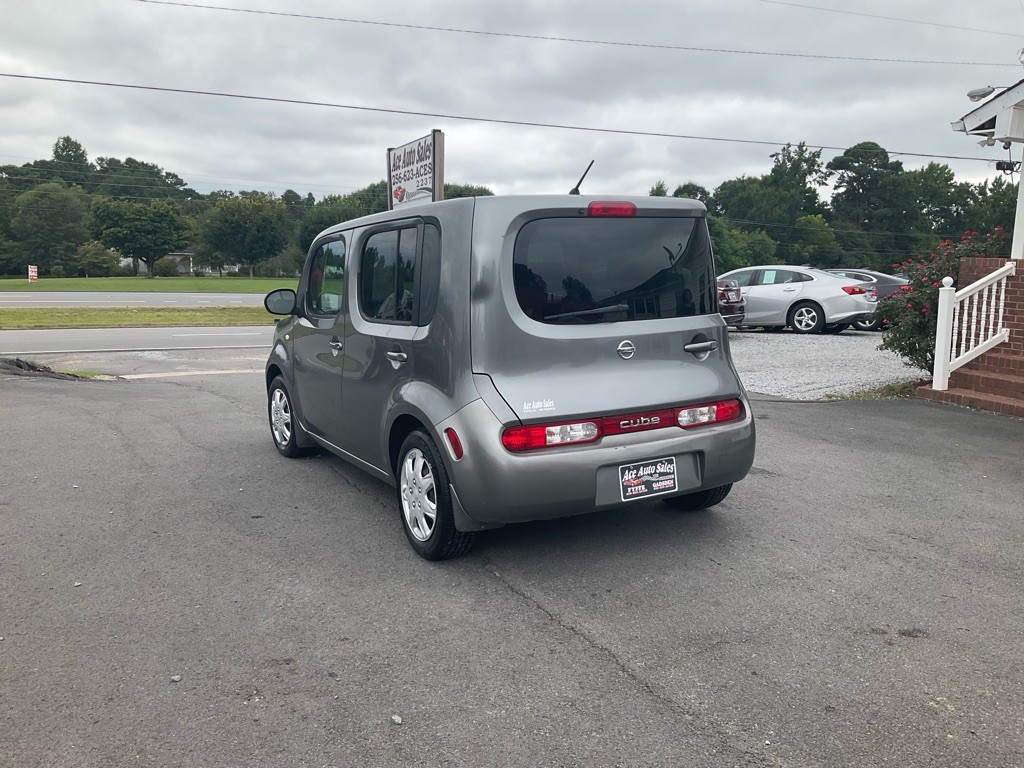 2009 Nissan Cube Image 4