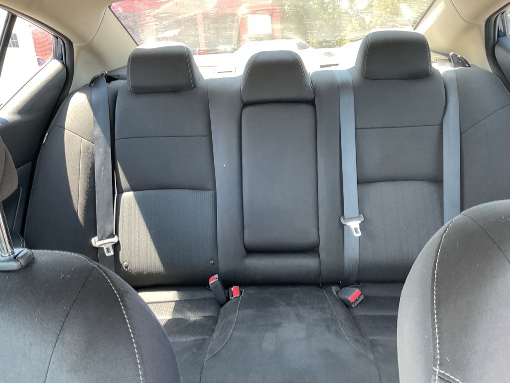 2020 Nissan Altima Image 9