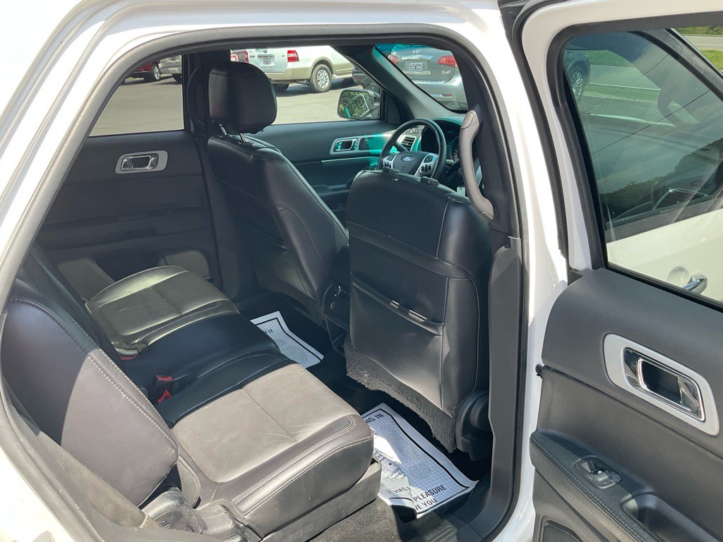 2014 Ford Explorer Image 9