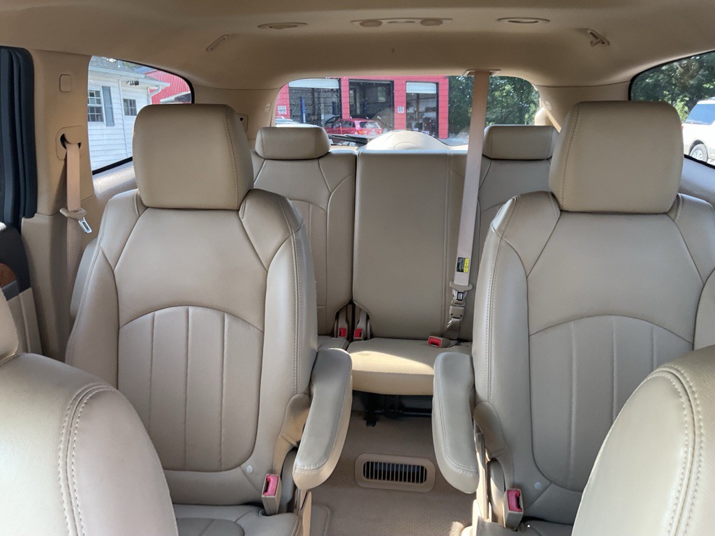 2012 Buick Enclave Image 7