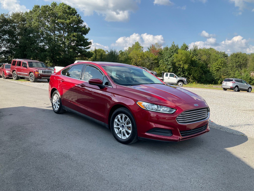 2016 Ford Fusion Image 2