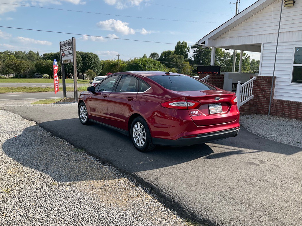 2016 Ford Fusion Image 4