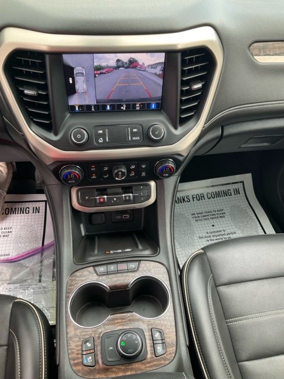 2021 GMC Acadia Image 6