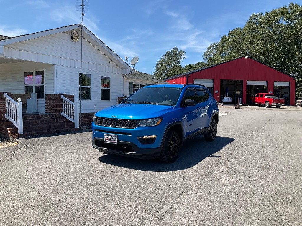 2018 Jeep Compass Image 1
