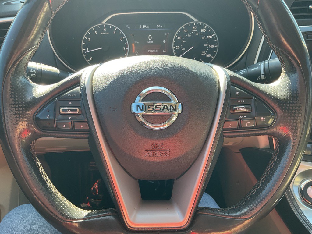 2016 Nissan Maxima Image 9