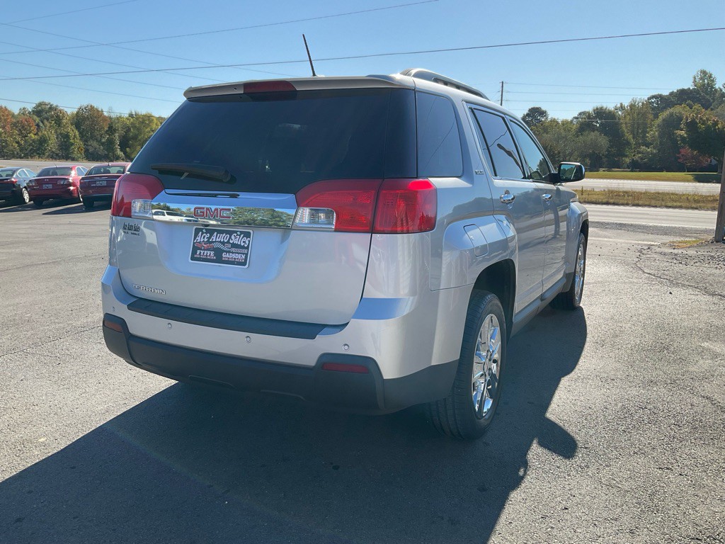 2015 GMC Terrain Image 4