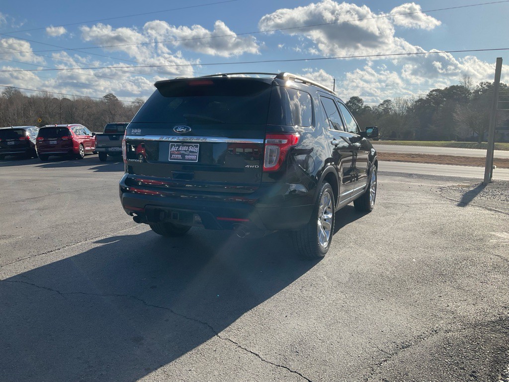 2011 Ford Explorer Image 3