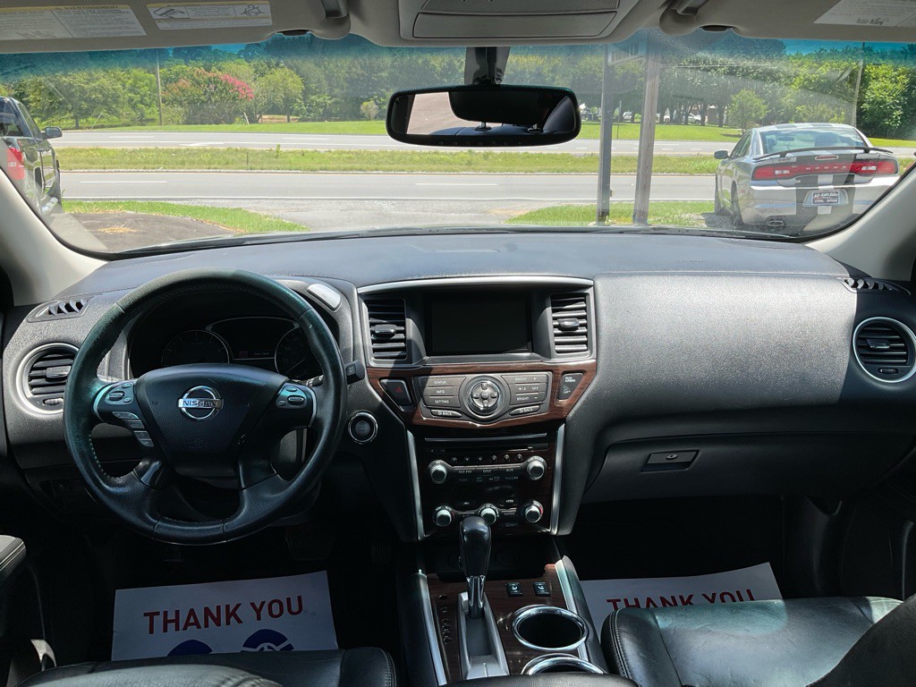 2013 Nissan Pathfinder Image 6