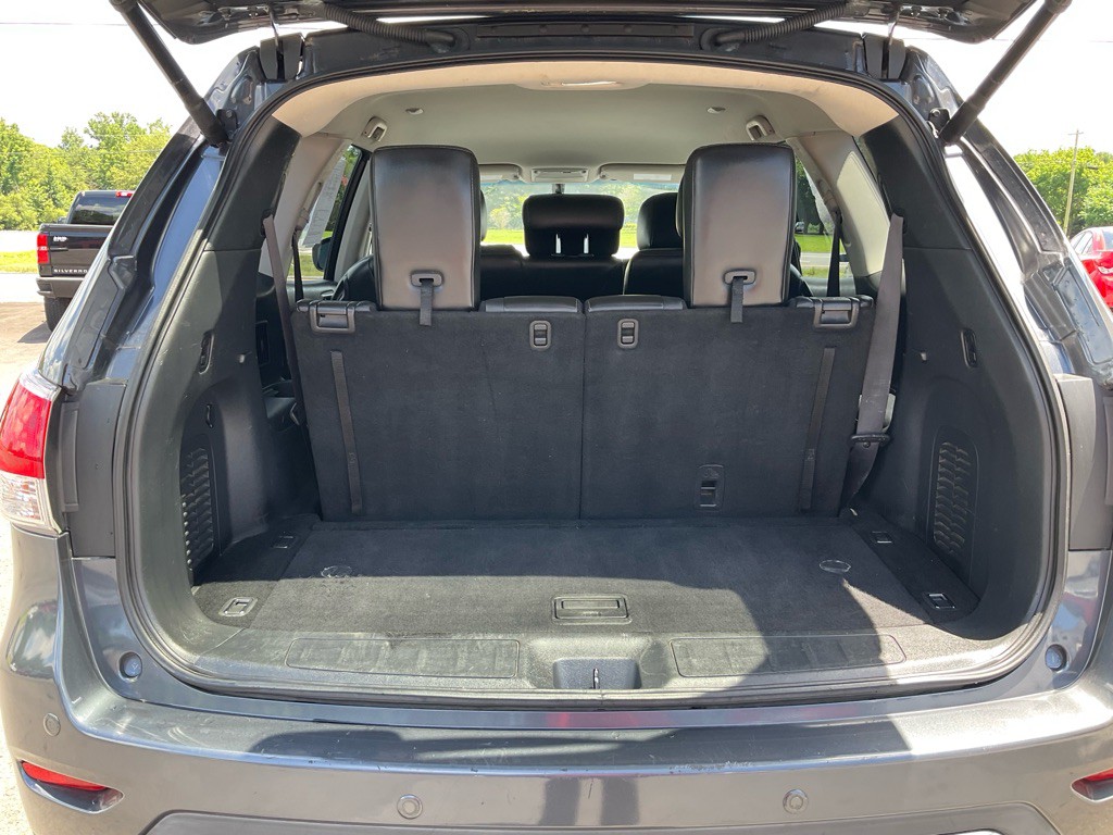 2013 Nissan Pathfinder Image 9