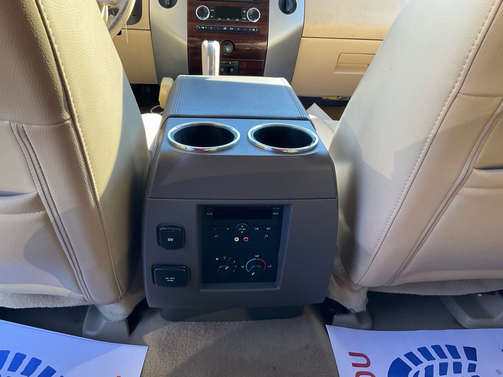 2013 Ford Expedition Image 10