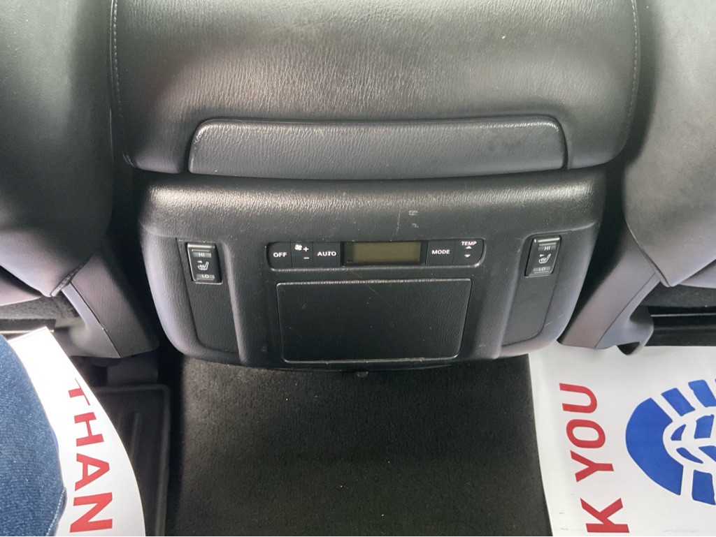 2014 INFINITI QX80 Image 10