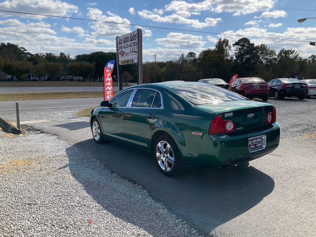 2010 Chevrolet Malibu Image 4