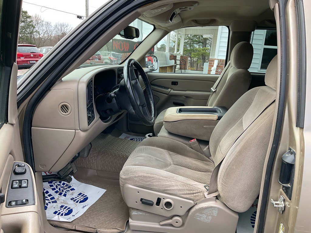 2004 Chevrolet Silverado 1500 Image 6