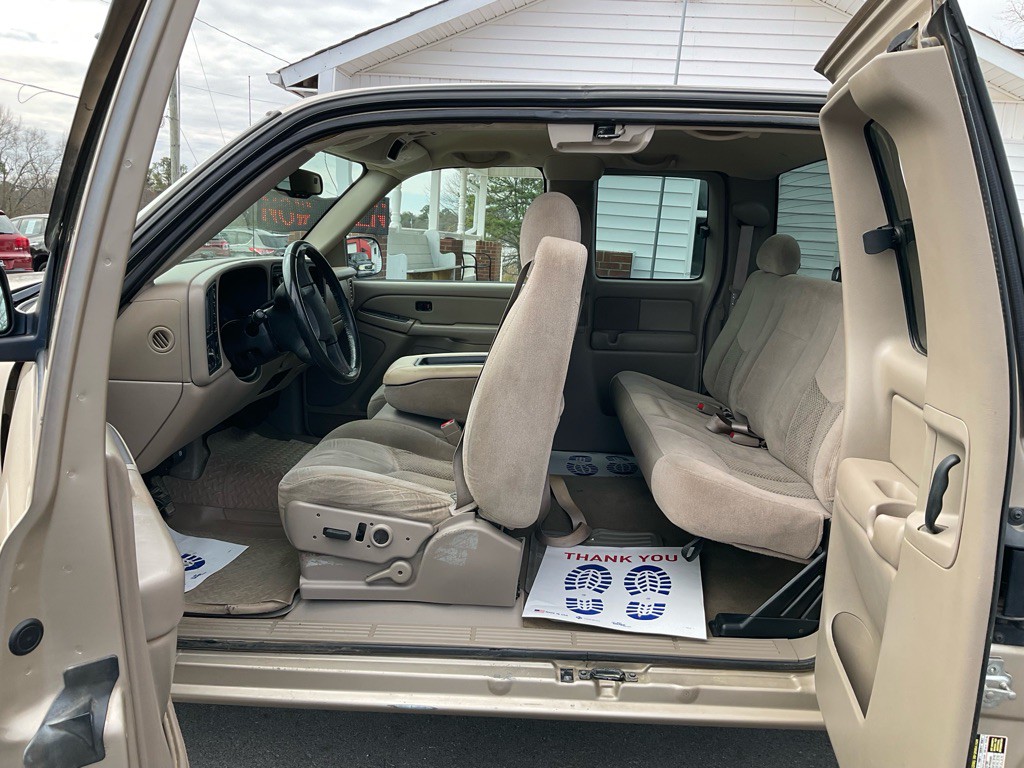 2004 Chevrolet Silverado 1500 Image 7