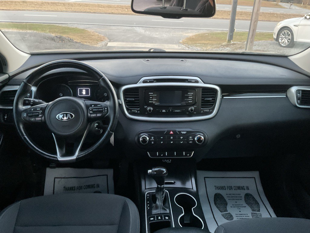 2016 Kia Sorento Image 6