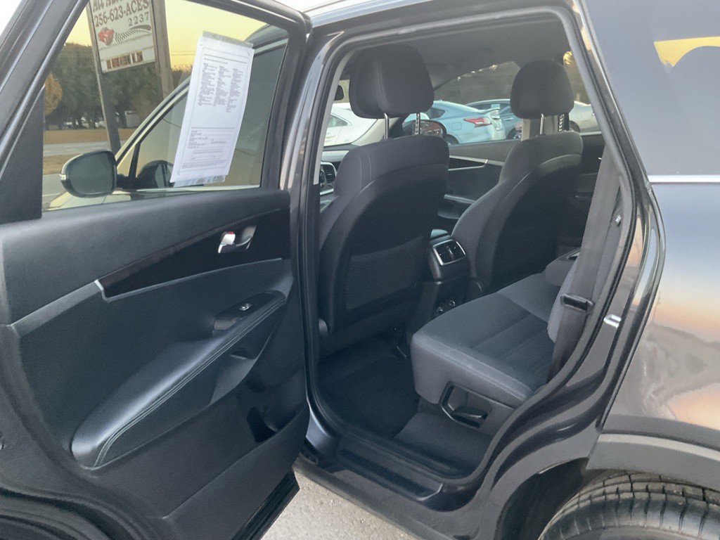 2016 Kia Sorento Image 7