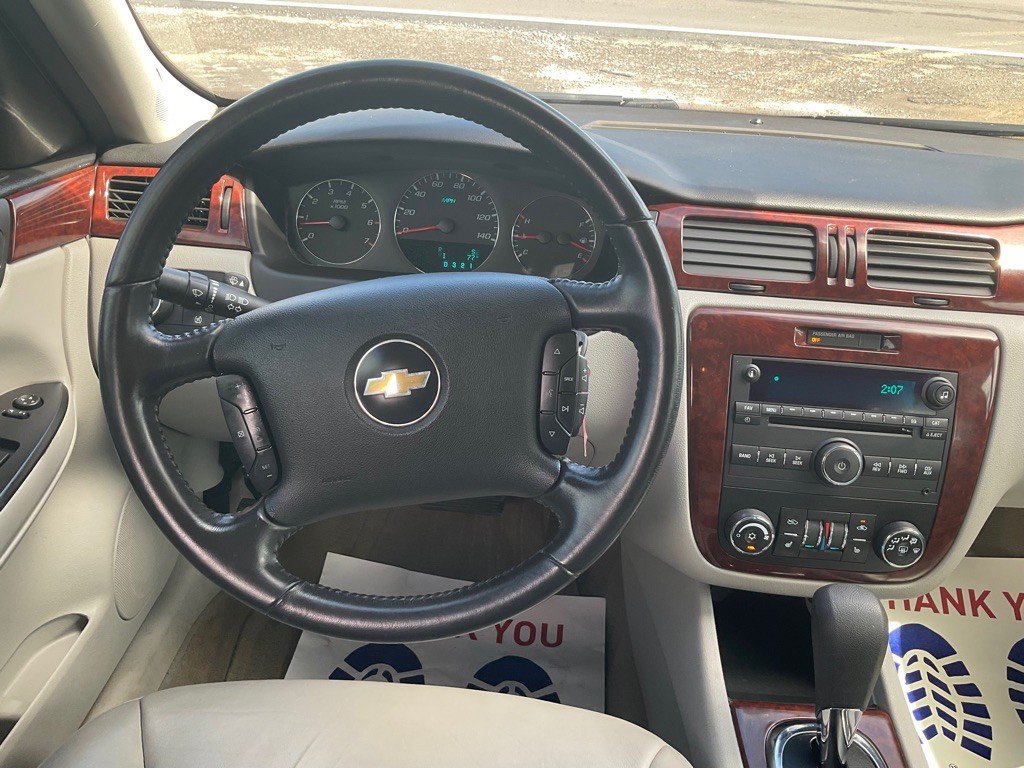 2008 Chevrolet Impala Image 8