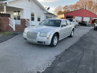 Image for 2005 Chrysler 300 Touring ID: 7052385